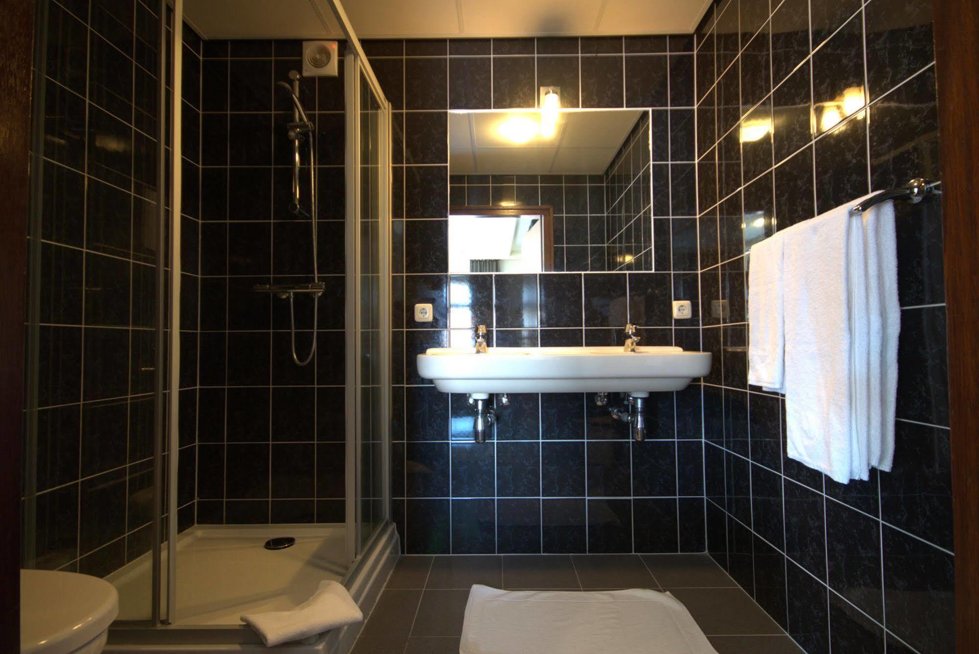 Hotel Restaurant Victoria Winschoten Eksteriør bilde