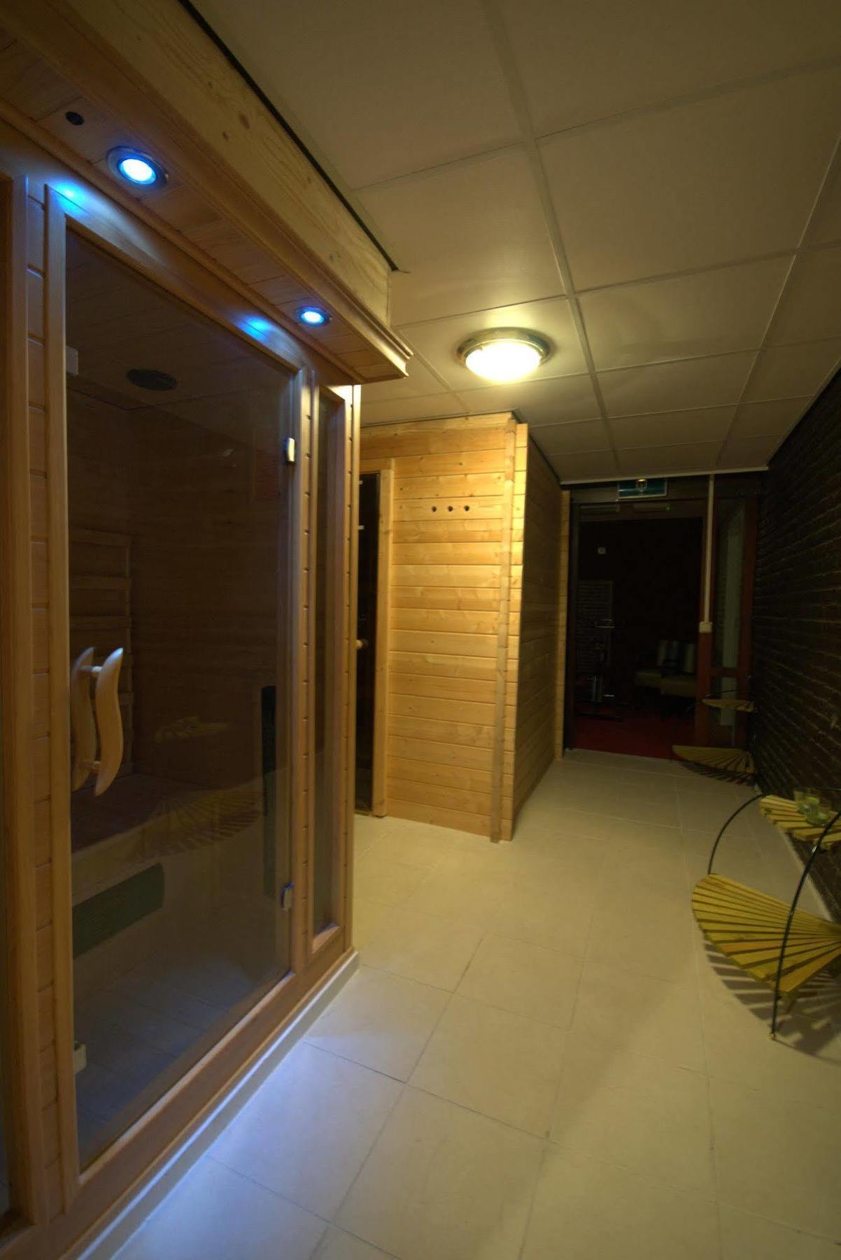 Hotel Restaurant Victoria Winschoten Eksteriør bilde